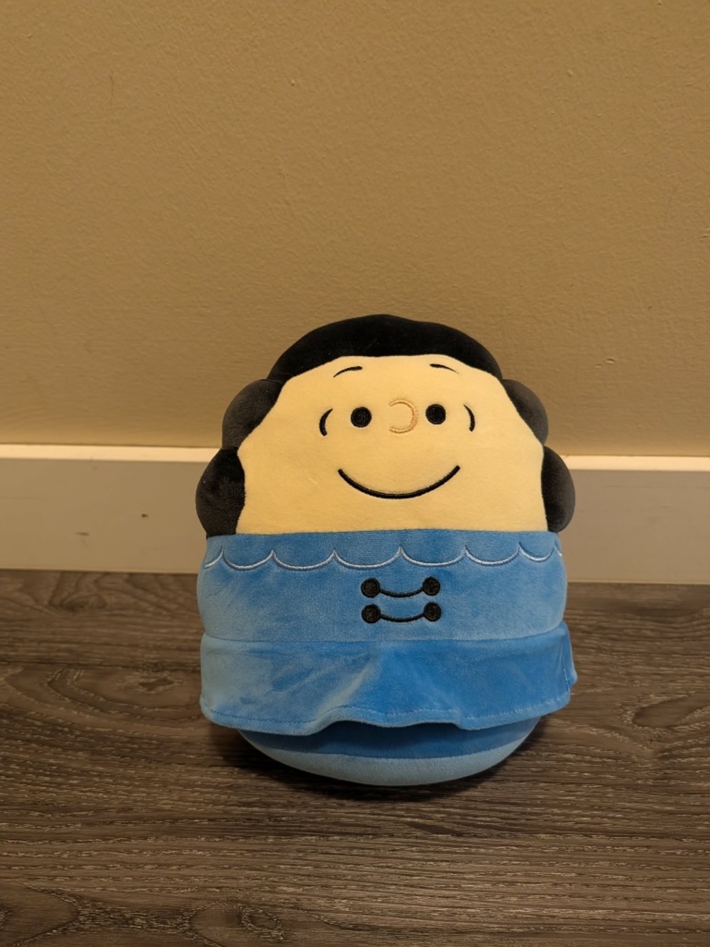 Squishmallow Peanuts Lucy Plush